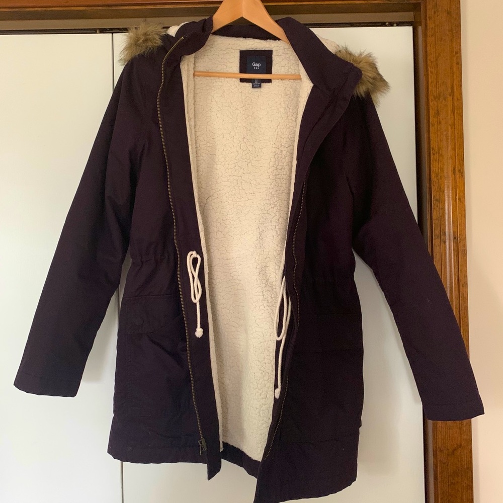 Gap Parka Coat in Eggplant Size L